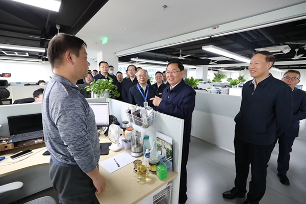 张玉卓、、、国资、、、央企、、、国资委、、、书记、、、主任、、、国企、、、企业刷新